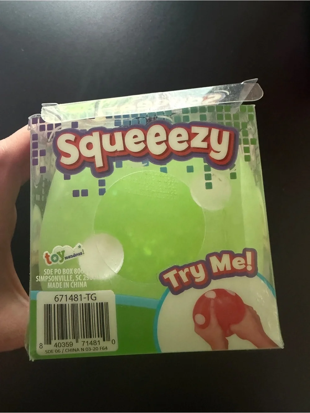 New Squeeezy Jumbo Squishy Green Dice Toymendous XL Squeeze Toy 3+ Tactile